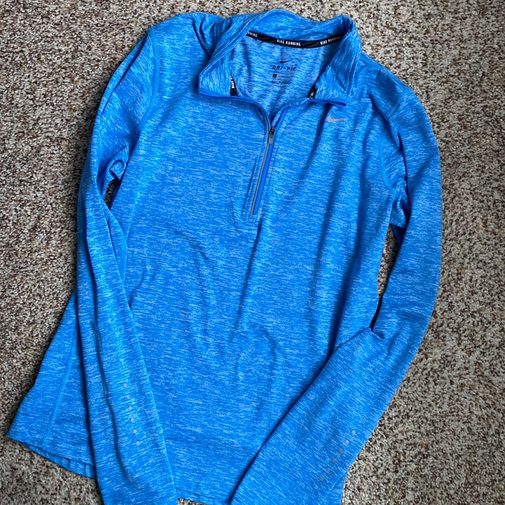Nike pullover